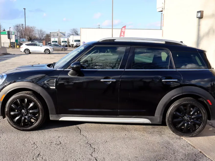 2019 Mini Countryman photo 1