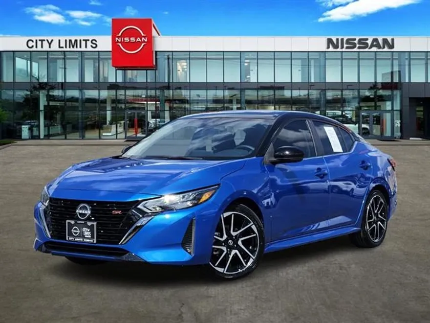 2024 Nissan Sentra SR photo 1