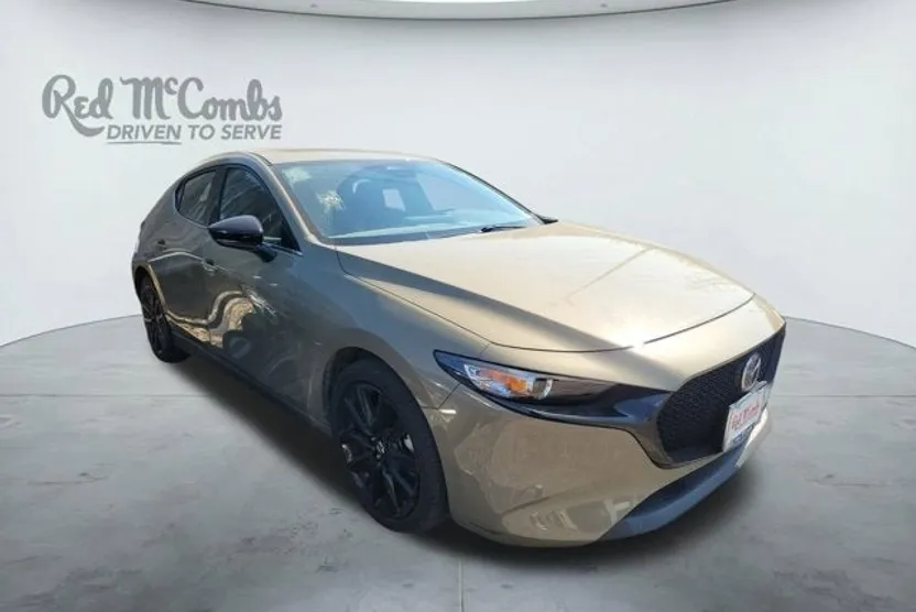 2024 Mazda Mazda3 Hatchback 2.5 Carbon Turbo photo 1