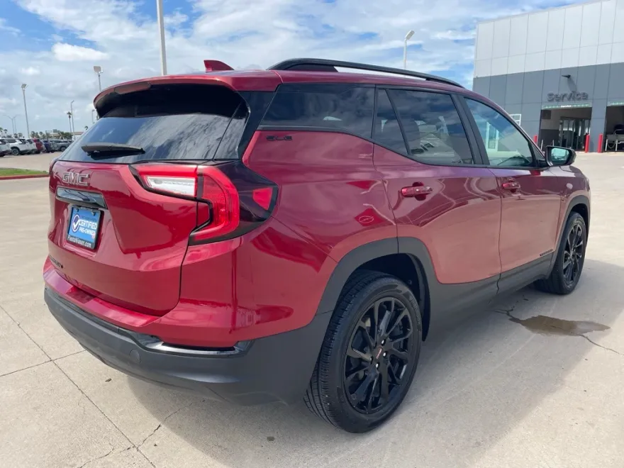 2024 Gmc Terrain SLE photo 1