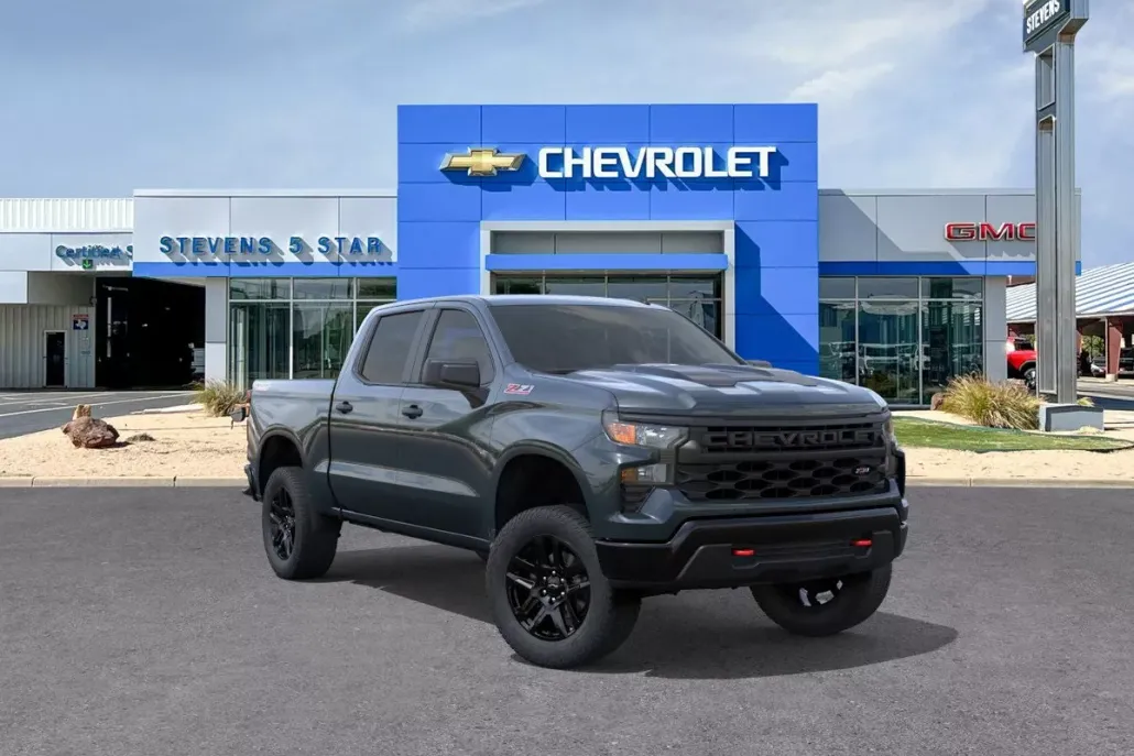 2026 Chevrolet Silverado 1500 Custom Trail Boss photo 1