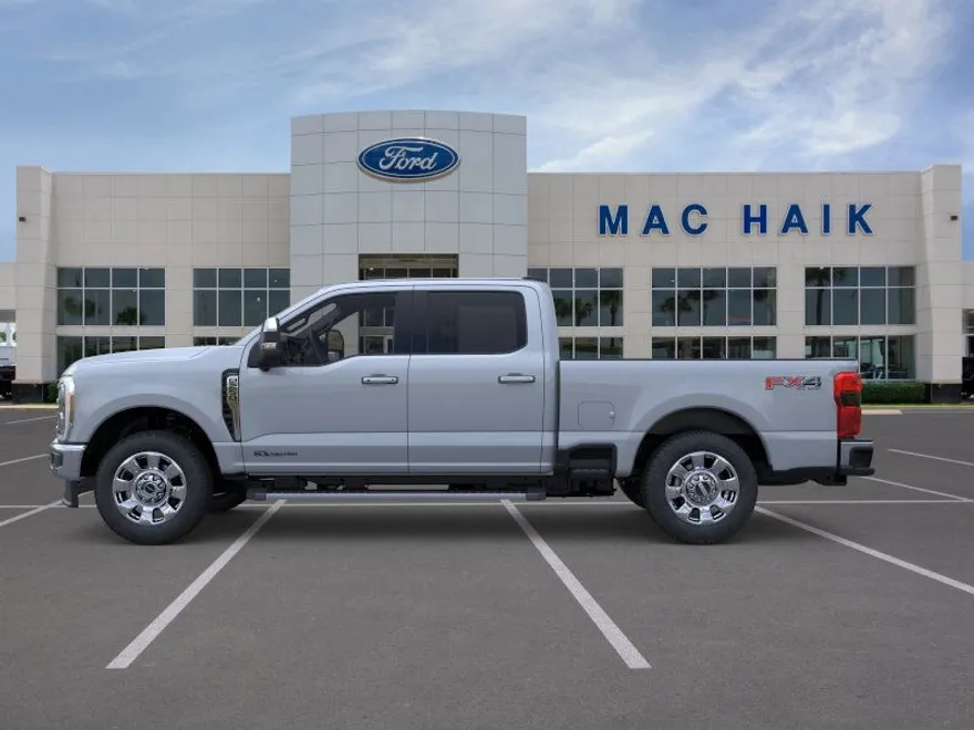 2026 Ford F-250 Lariat photo 1