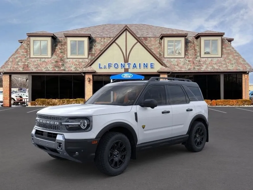 2025 Ford Bronco Badlands photo 1