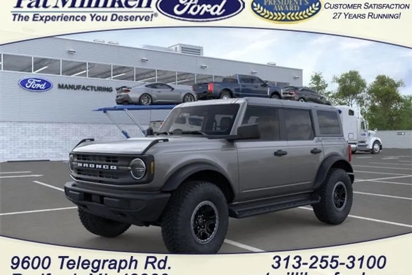 2025 Ford Bronco Base photo 1