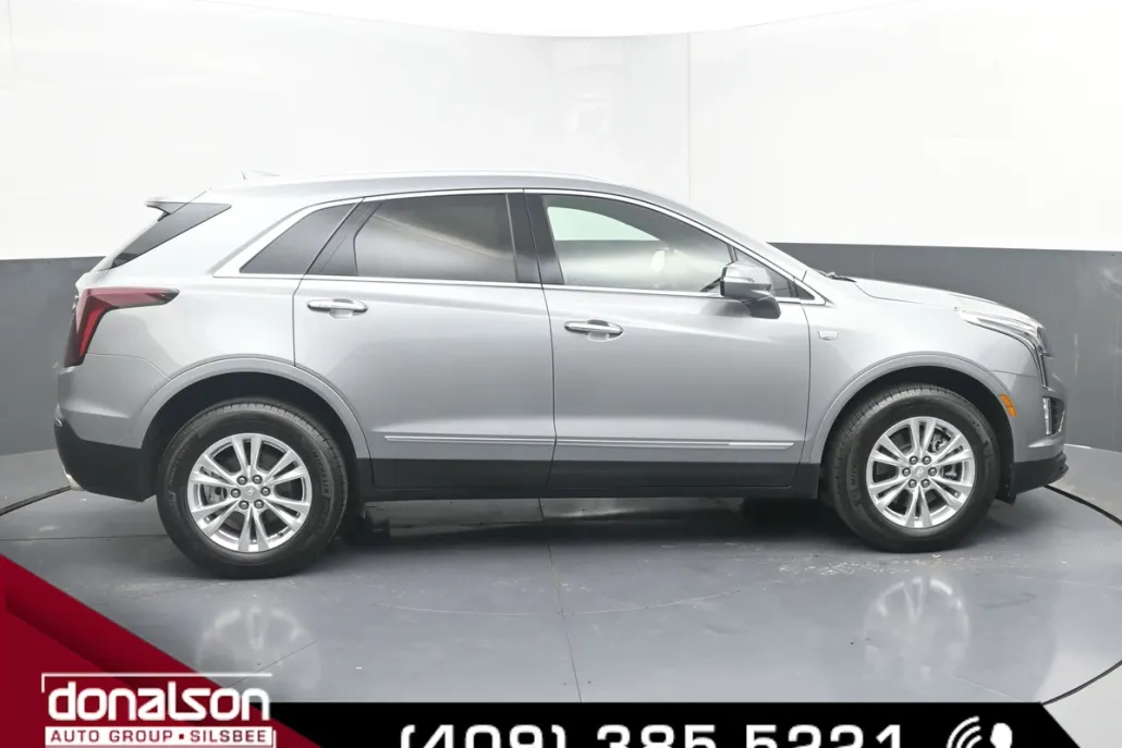 2025 Cadillac XT5 Luxury photo 1