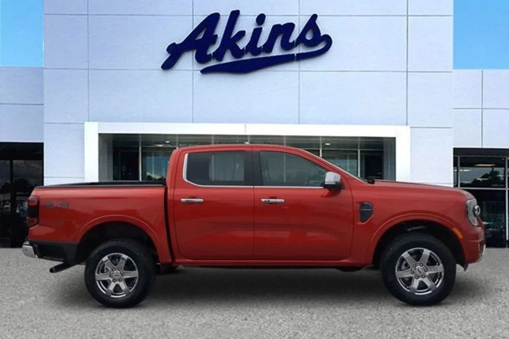 2024 Ford Ranger Lariat photo 1