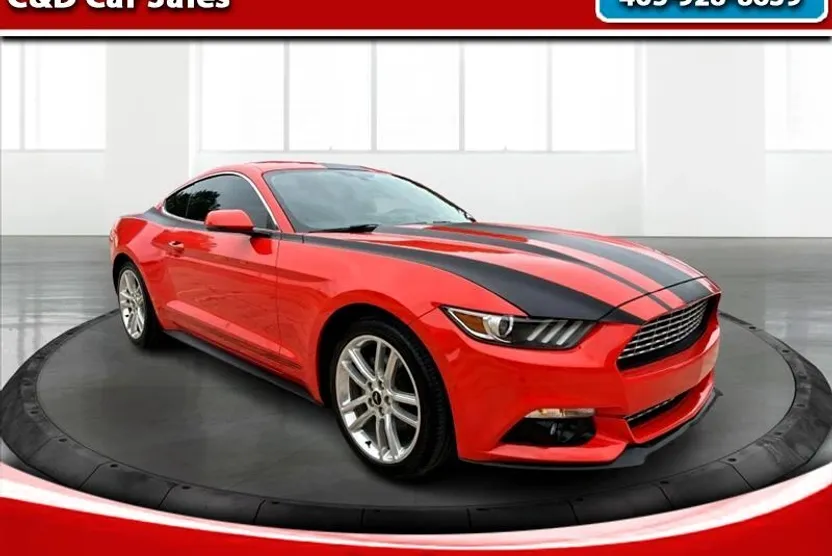 2016 Ford Mustang Deluxe photo 1