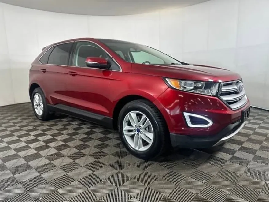 2016 Ford Edge SEL photo 1
