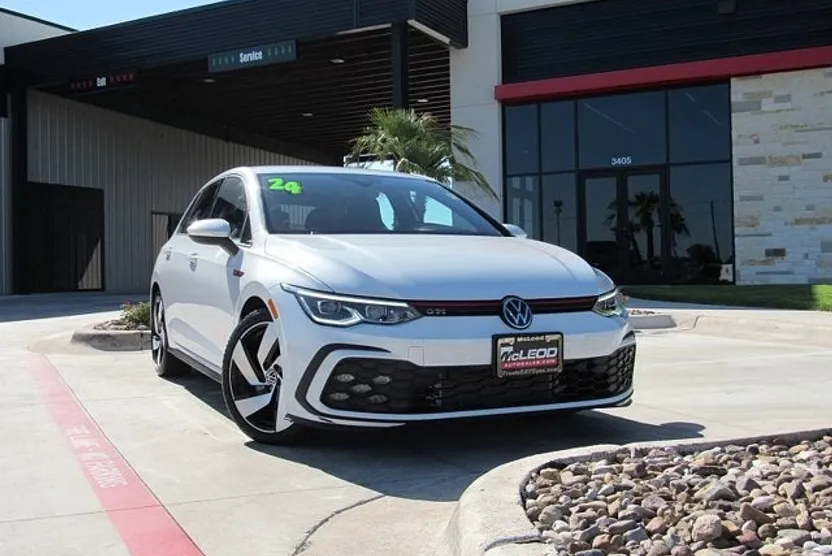 2024 Volkswagen Golf GTI S photo 1
