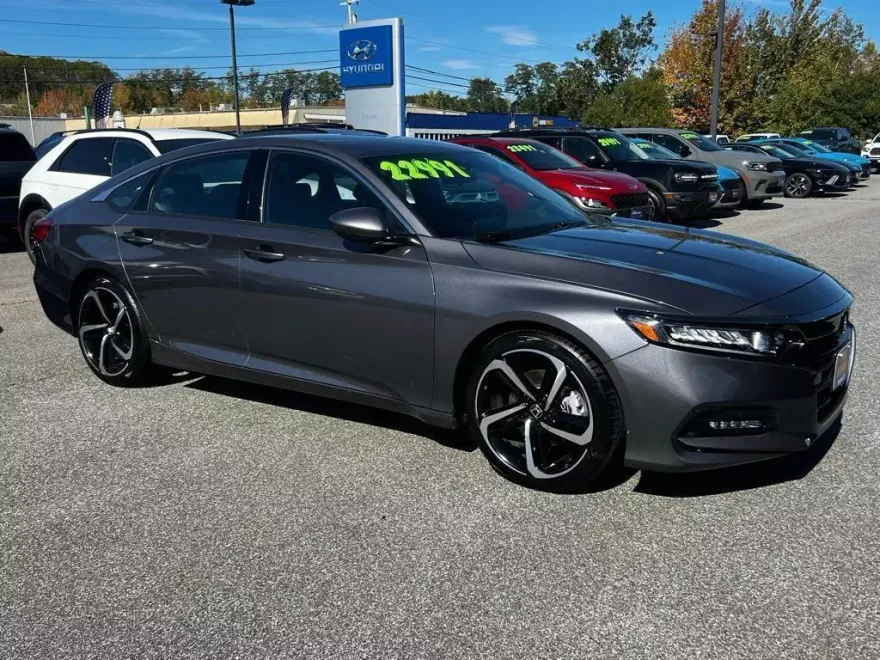 2018 Honda Accord Sport photo 1