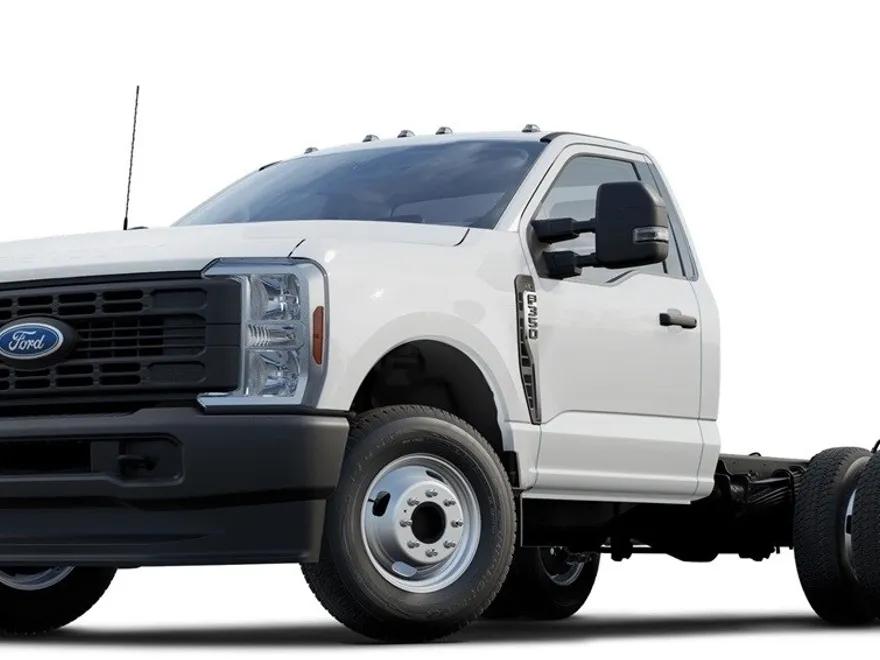 2024 Ford F-350 XL photo 1