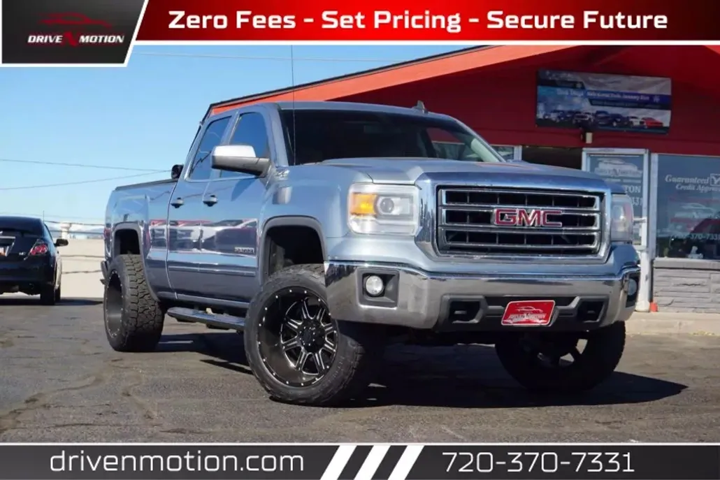 2015 Gmc Sierra 1500 SLE photo 1