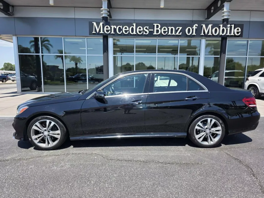 2014 Mercedes Benz E Sport Sedan photo 1