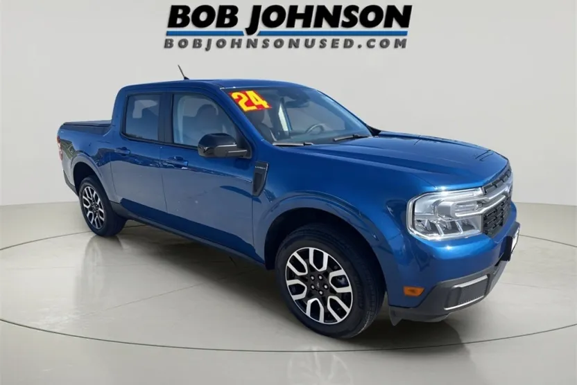 2024 Ford Maverick Lariat photo 1
