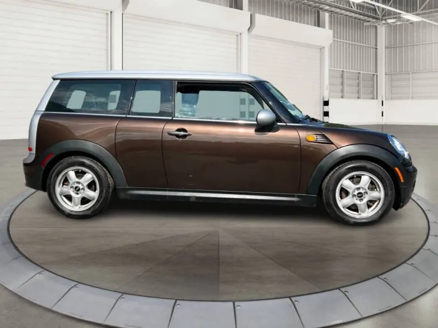 2009 Mini Clubman Base photo 1