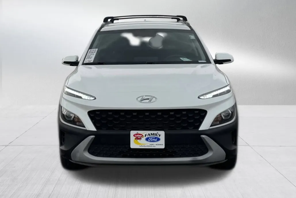 2023 Hyundai Kona SEL photo 1
