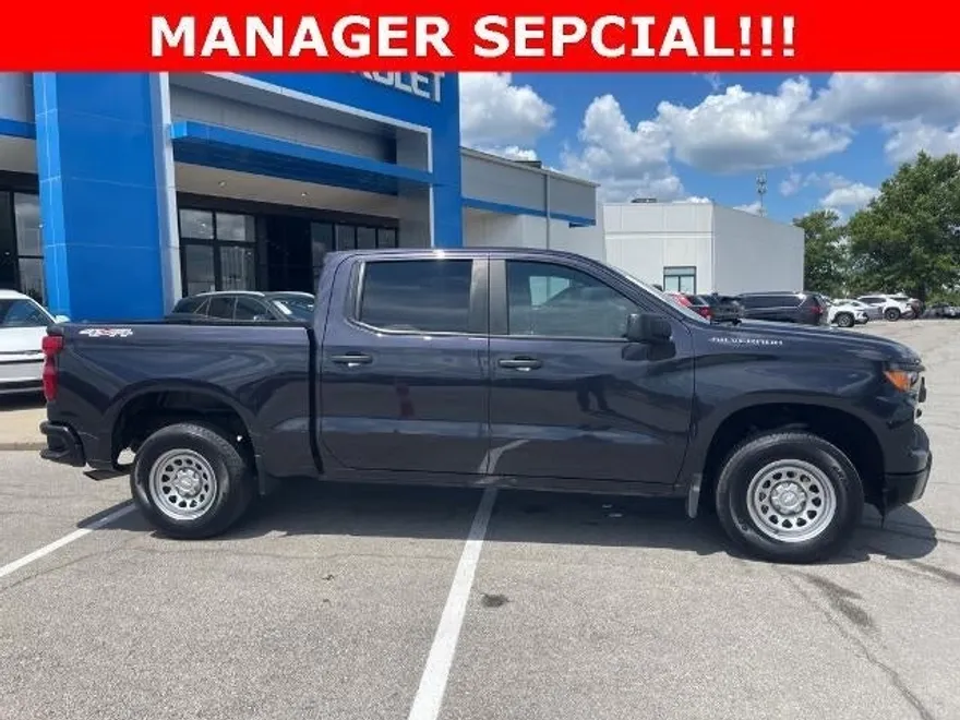 2024 Chevrolet Silverado 1500 photo 1