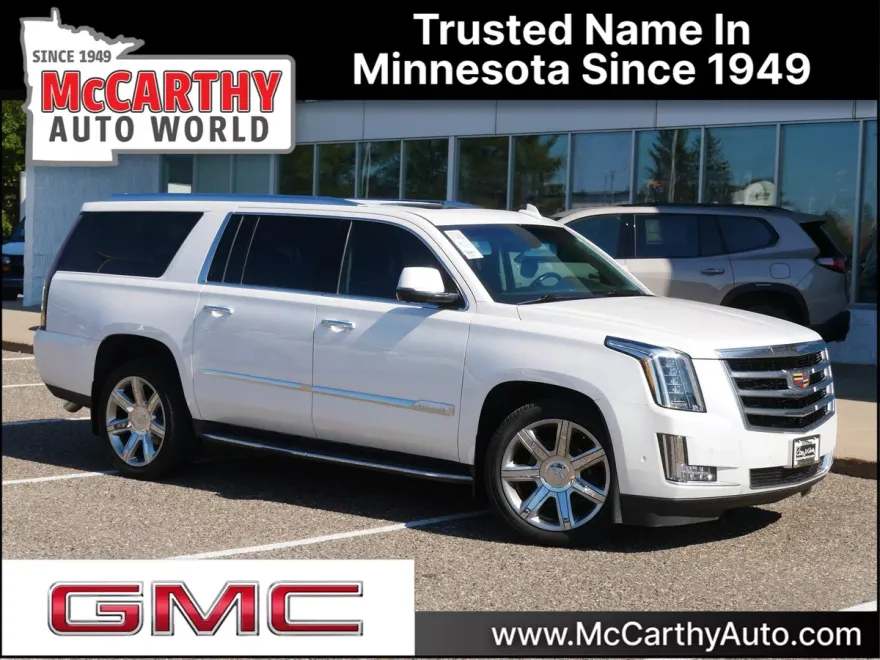 2018 Cadillac Escalade ESV Luxury photo 1