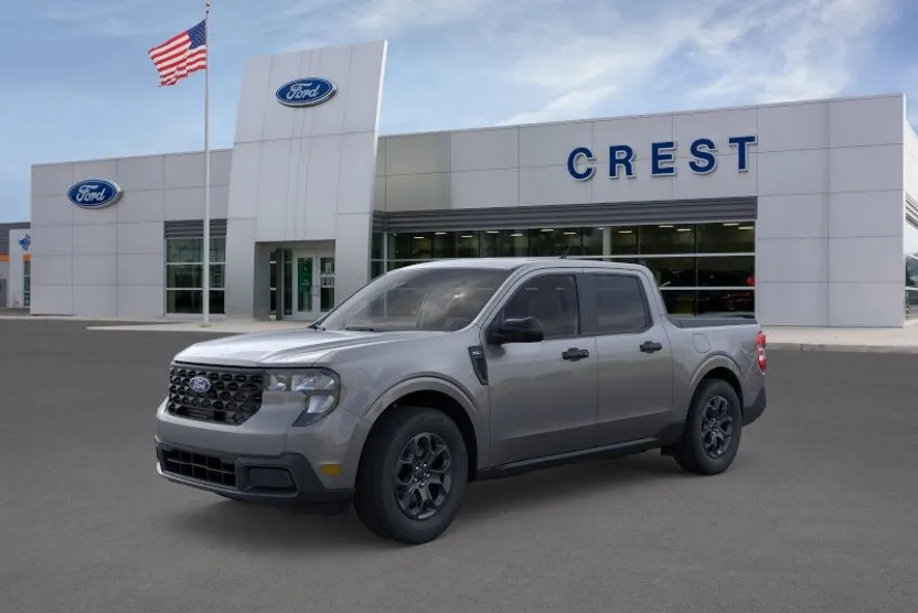 2025 Ford Maverick XLT photo 1
