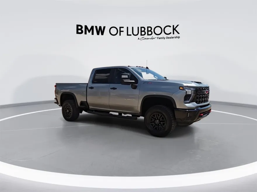 2024 Chevrolet Silverado 2500HD ZR2 photo 1