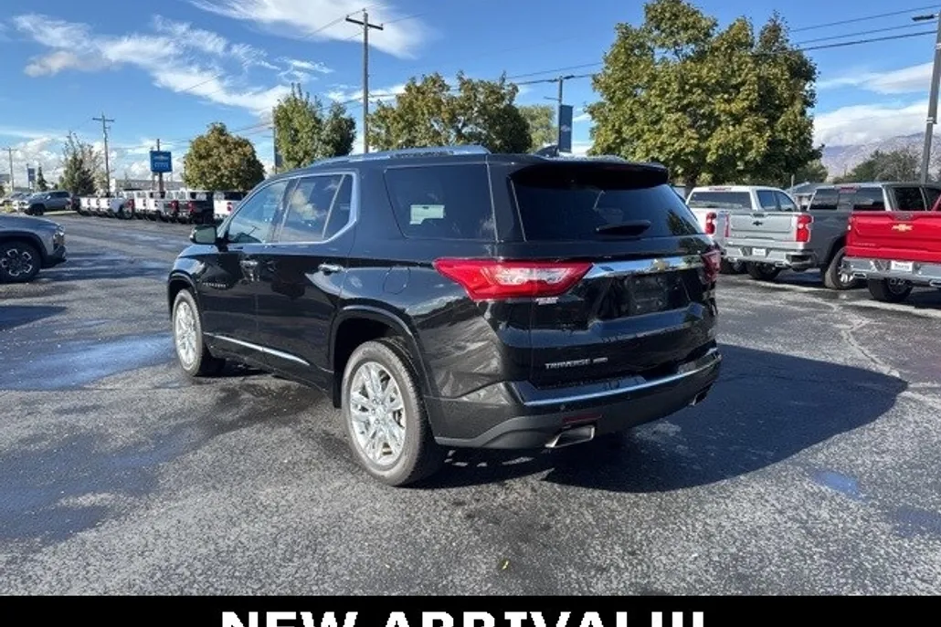 2019 Chevrolet Traverse High Country photo 1
