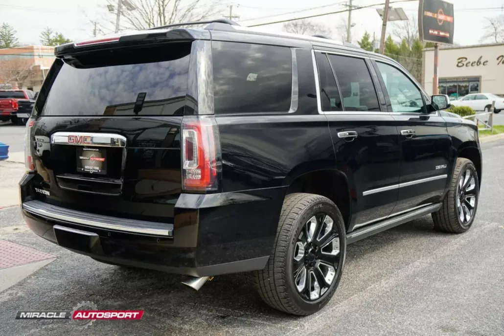 2018 Gmc Yukon Denali photo 1