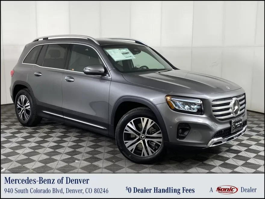 2025 Mercedes Benz GLB 250 4MATIC photo 1