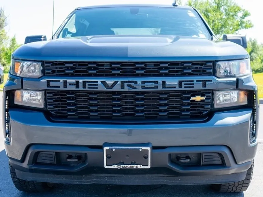 2020 Chevrolet Silverado 1500 Custom photo 1