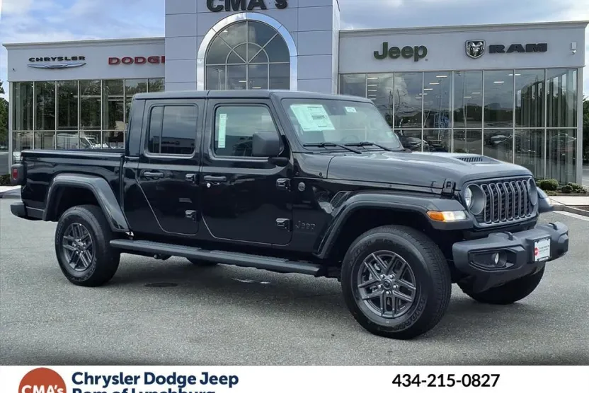 2025 Jeep Gladiator Sport S photo 1
