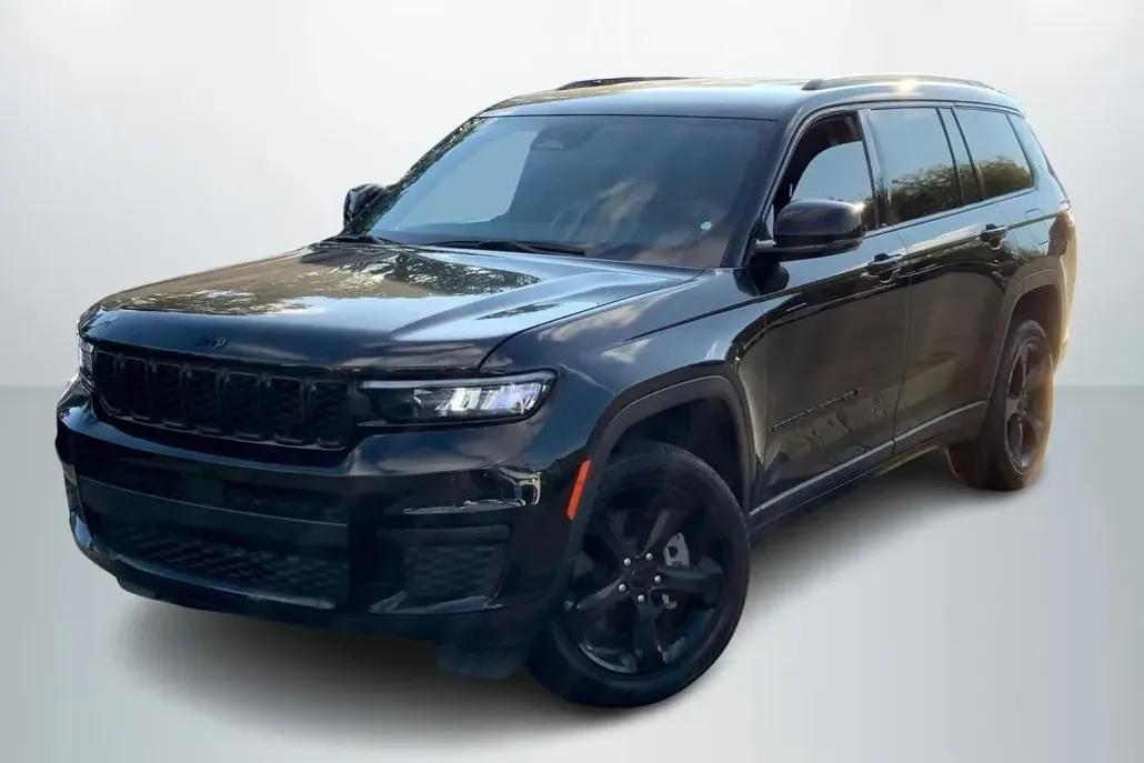 2023 Jeep Grand Cherokee Altitude Sport photo 1
