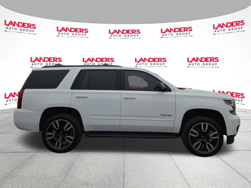 2019 Chevrolet Tahoe Premier photo 1