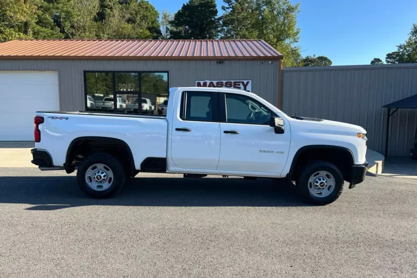 2021 Chevrolet Silverado 2500HD Work Truck photo 1