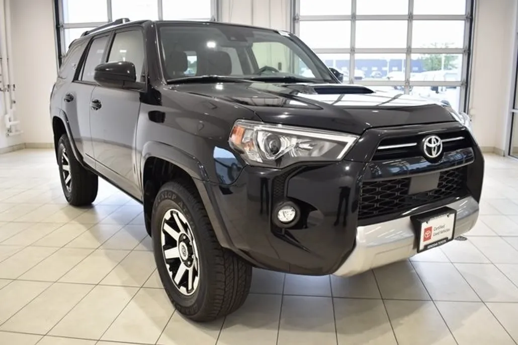 2024 Toyota 4Runner TRD Off-Road photo 1