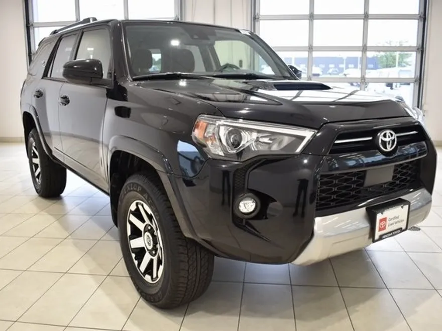 2024 Toyota 4Runner TRD Off-Road photo 1