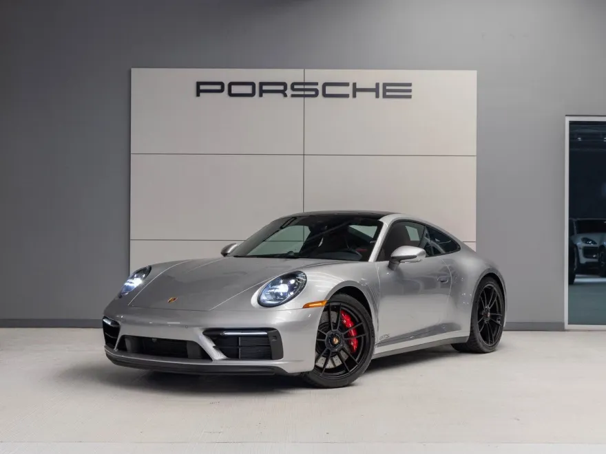 2024 Porsche 911 GTS photo 1