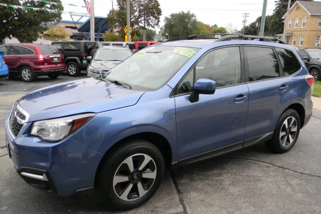 2018 Subaru Forester 2.5i Premium photo 1