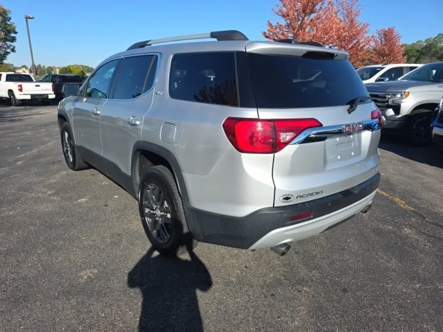 2019 Gmc Acadia SLT photo 1