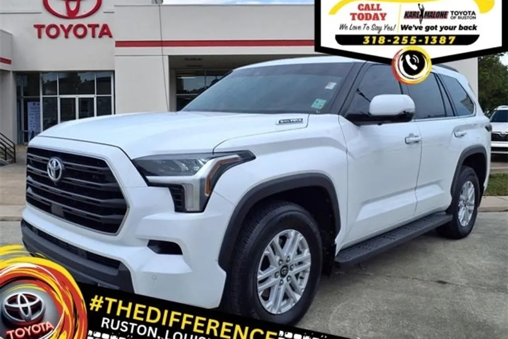 2025 Toyota Sequoia SR5 photo 1