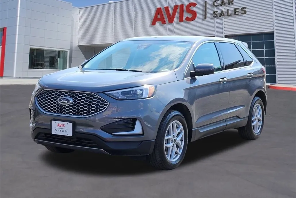 2024 Ford Edge SEL photo 1