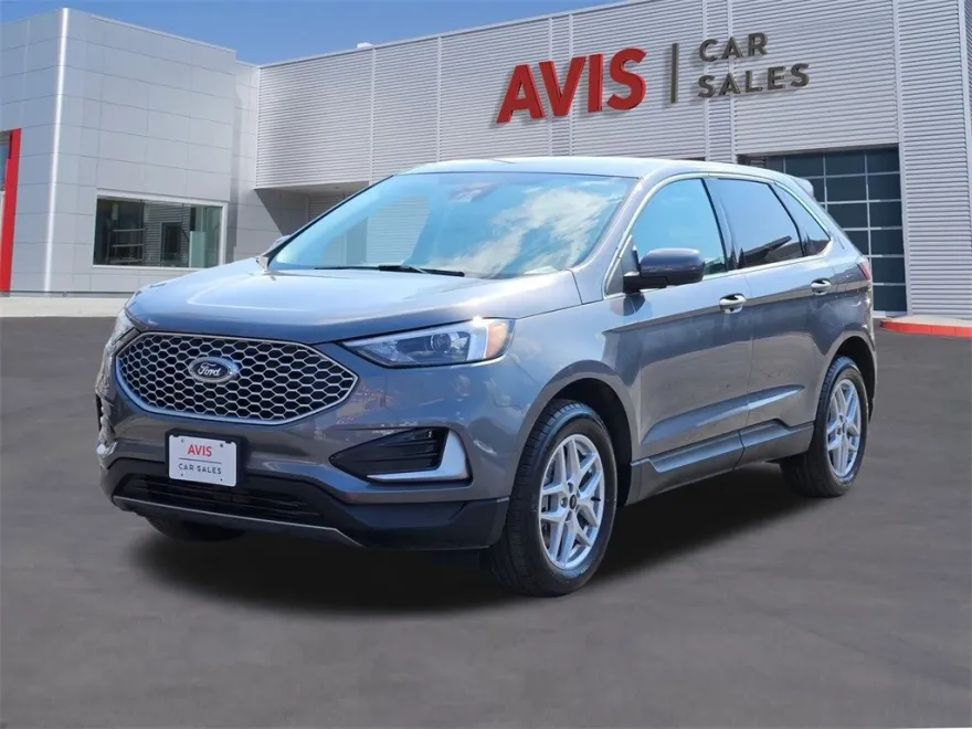 2024 Ford Edge SEL photo 1