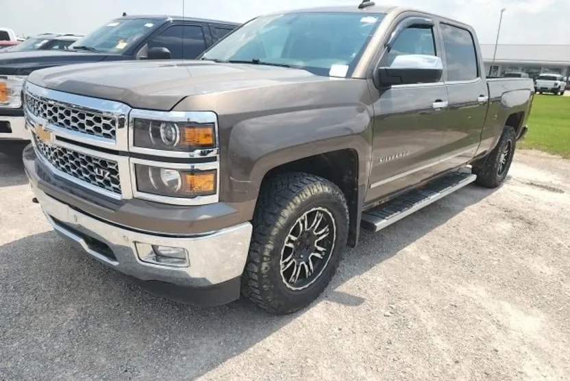 2015 Chevrolet Silverado 1500 LTZ photo 1