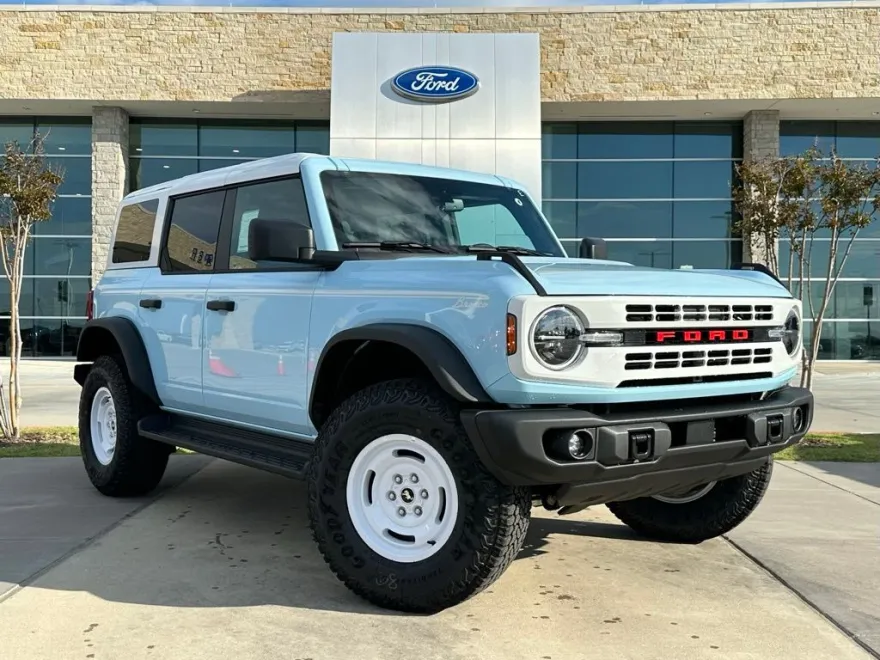 2025 Ford Bronco Heritage First Edition photo 1