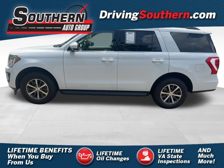 2021 Ford Expedition XLT photo 1