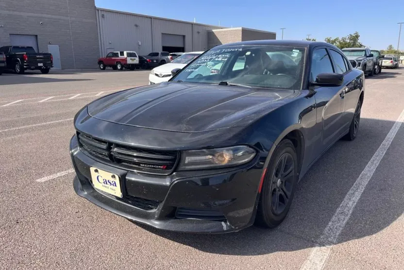 2020 Dodge Charger SXT photo 1