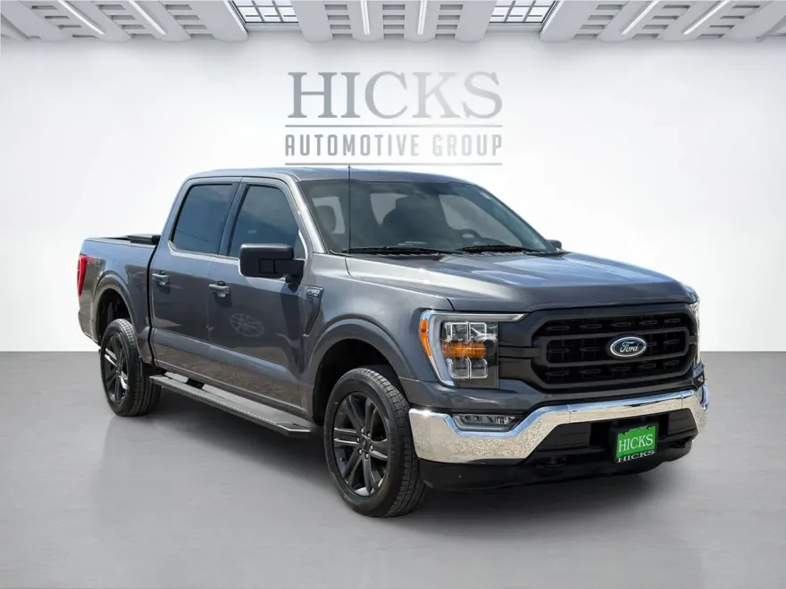 2023 Ford F-150 XLT photo 1