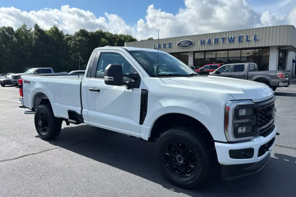 2025 Ford F-350 XL photo 1