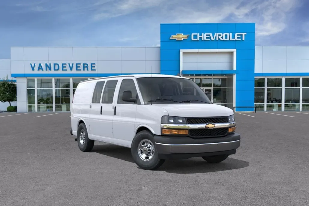 2025 Chevrolet Express Cargo 2500 photo 1