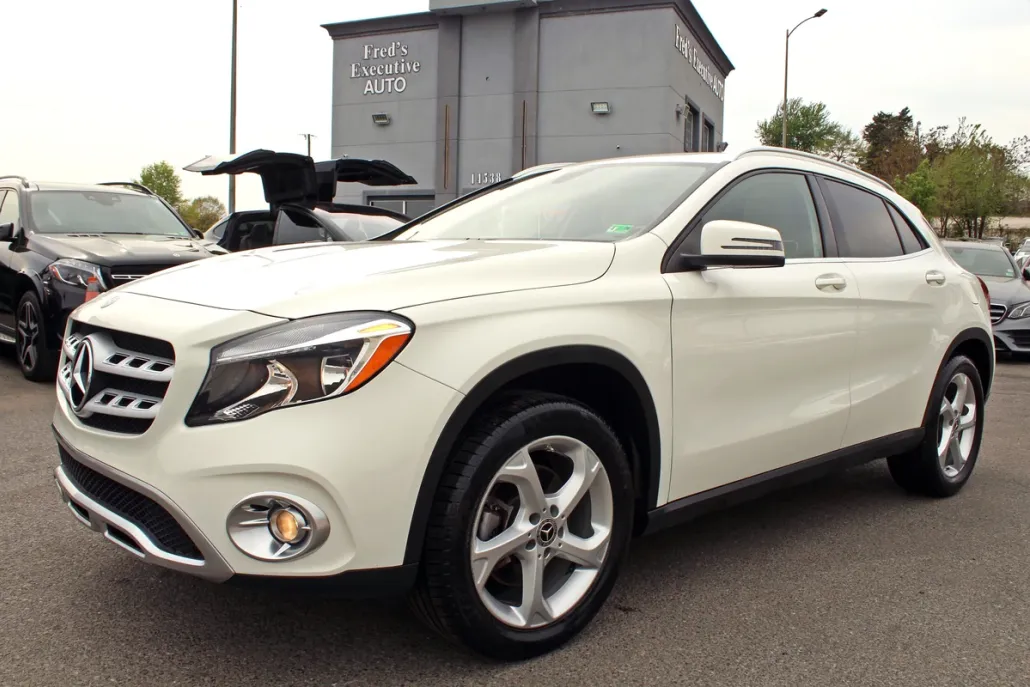 2018 Mercedes Benz GLA 250 4MATIC photo 1