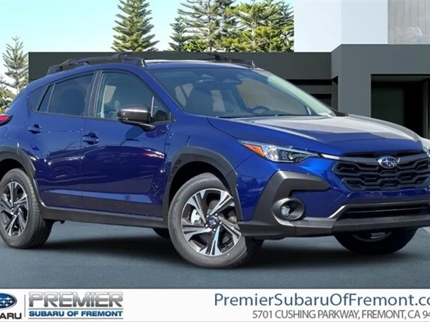 2025 Subaru Crosstrek Premium photo 1