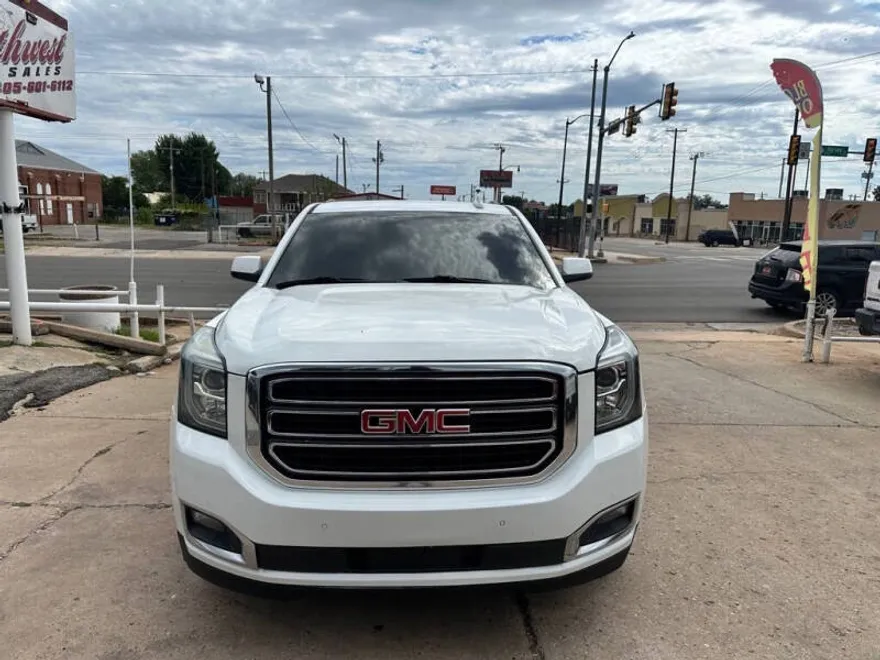 2019 Gmc Yukon SLT photo 1